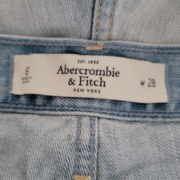 Abercrombie & Fitch Distressed Cutoff Denim Jean Shorts - Picture 13 of 14